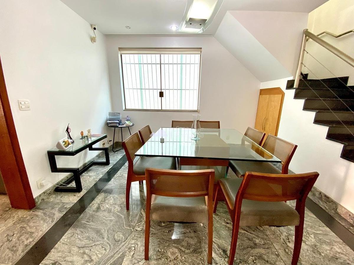 Casa, Santa Branca, 4 Quartos, 3 Vagas, 3 Suítes