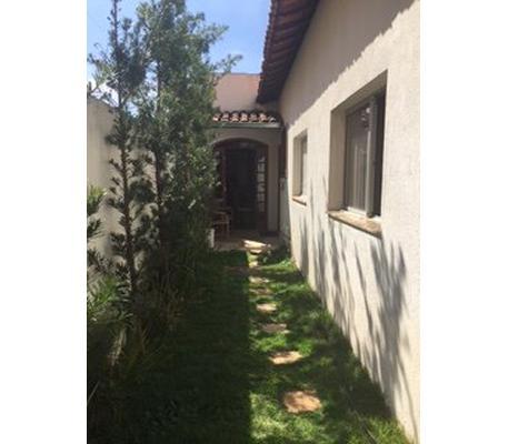 Casa, Castelo, 3 Quartos, 3 Vagas, 1 Suíte