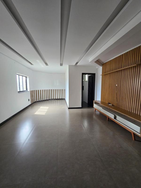 Casa, Cabral, 4 Quartos, 4 Vagas, 3 Suítes