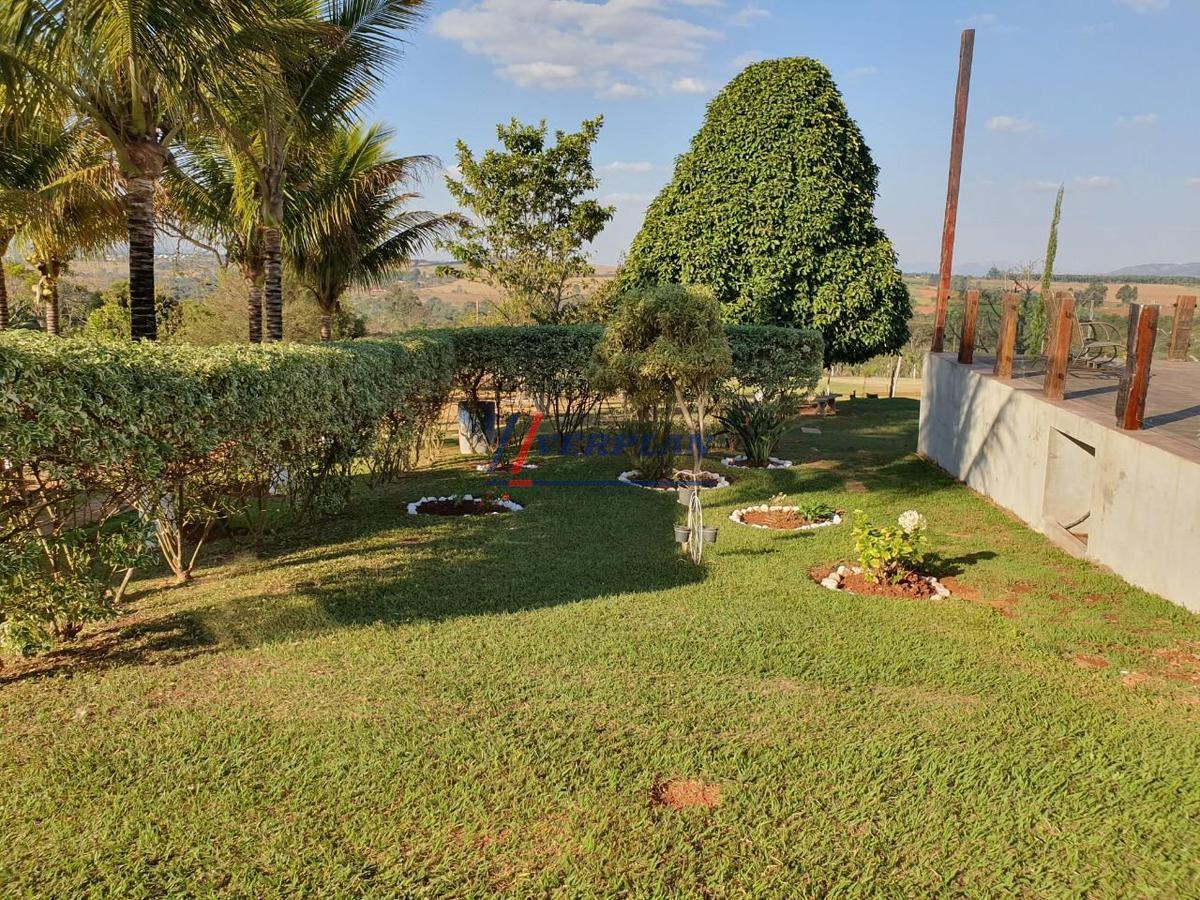 Rural, Centro, 6 Quartos, 4 Vagas, 3 Suítes