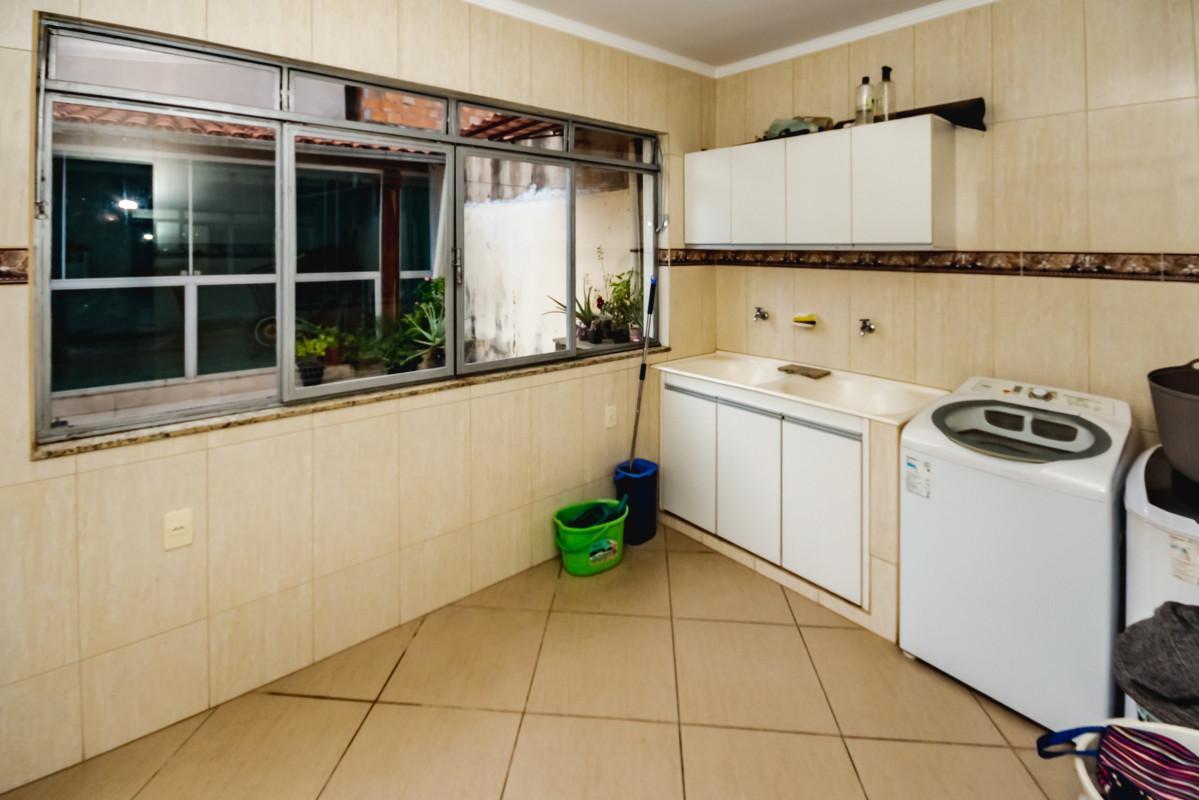 Casa, São Bernardo, 4 Quartos, 3 Vagas, 2 Suítes