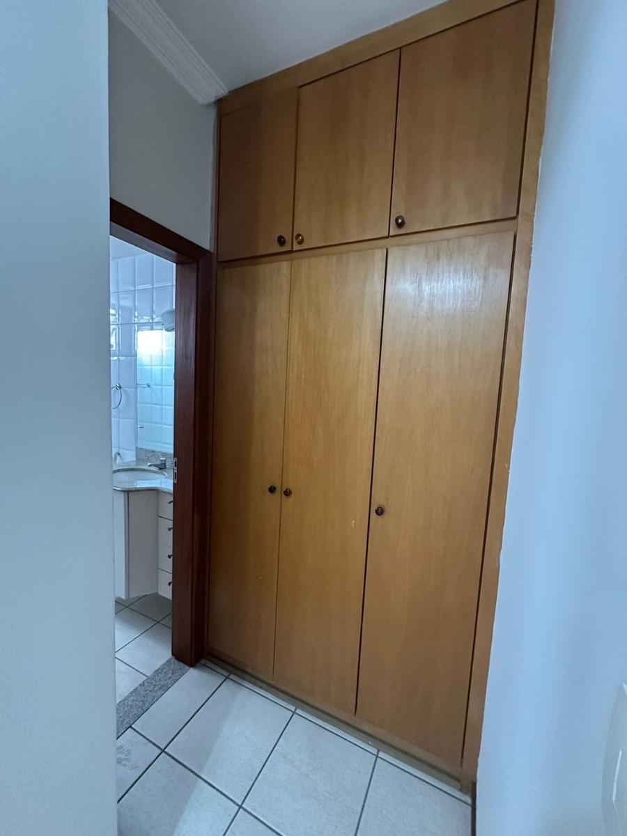 Apartamento, Funcionários, 2 Quartos, 2 Vagas