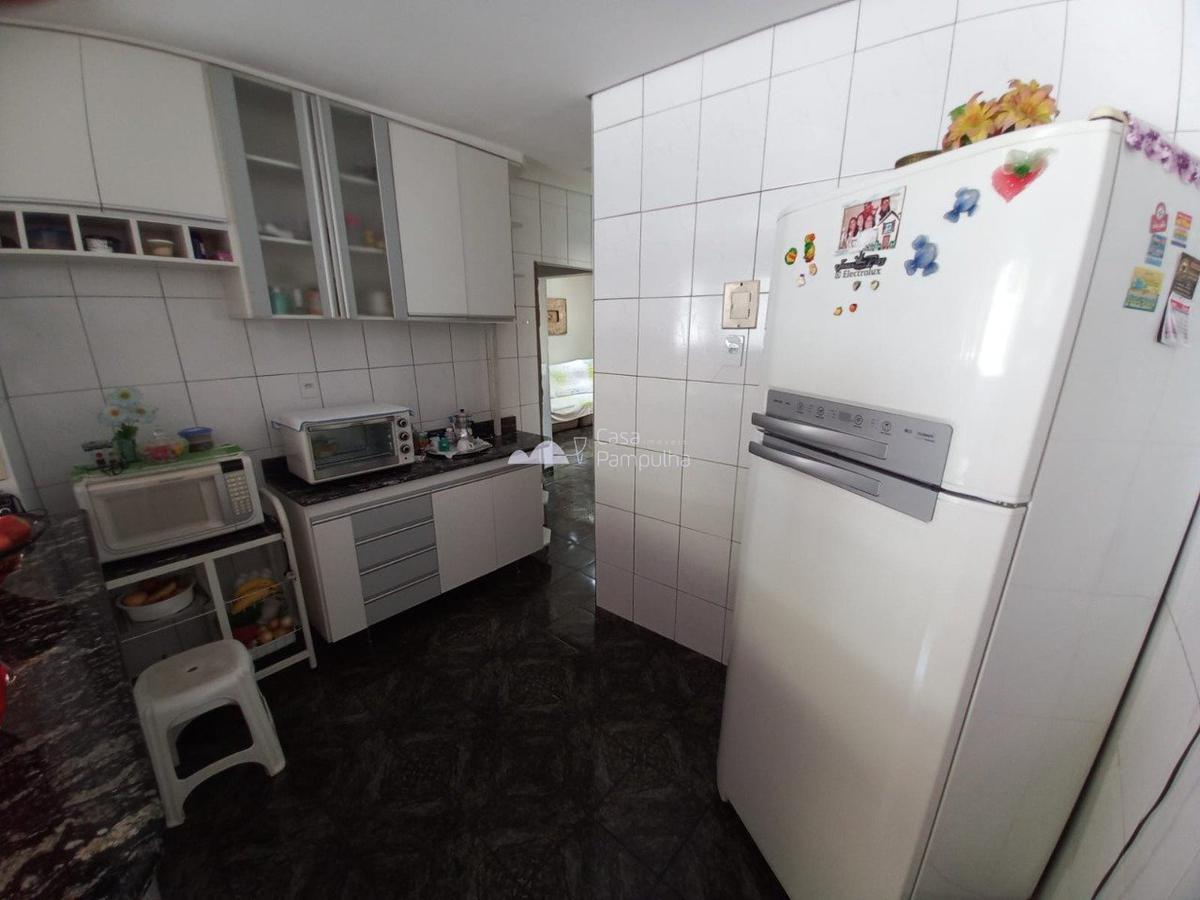 Casa, Conjunto Minascaixa, 3 Quartos, 2 Vagas, 1 Suíte