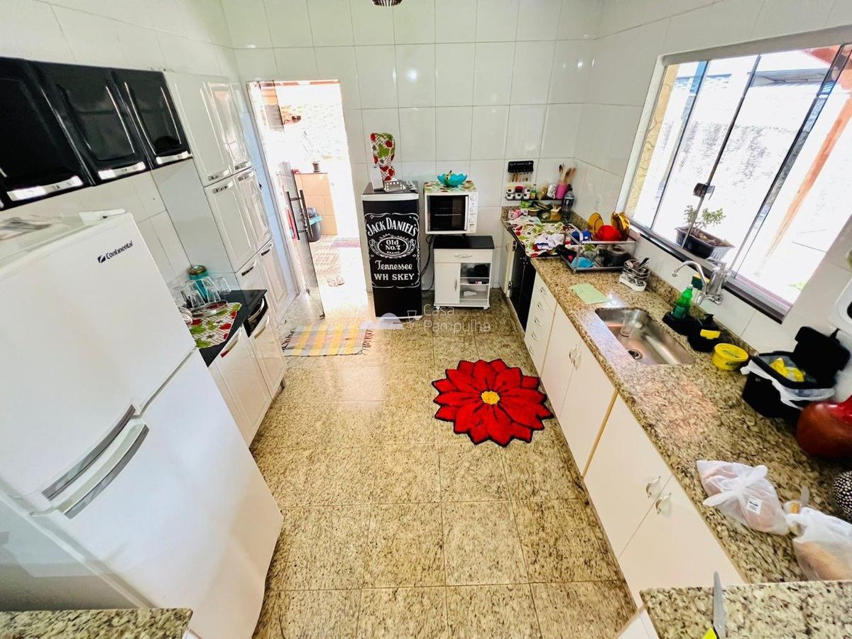 Casa, Jardim dos Comerciários, 5 Quartos, 3 Vagas, 1 Suíte