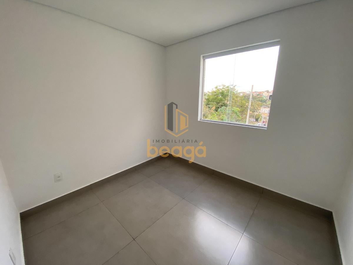 Casa, Parque Xangri-lá, 3 Quartos, 2 Vagas, 1 Suíte