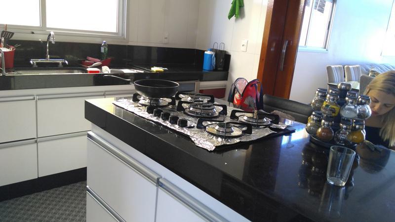 Casa, Lúcio de Abreu, 3 Quartos, 2 Vagas, 1 Suíte