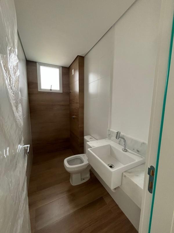 Apartamento, Sagrada Família, 3 Quartos, 2 Vagas, 1 Suíte