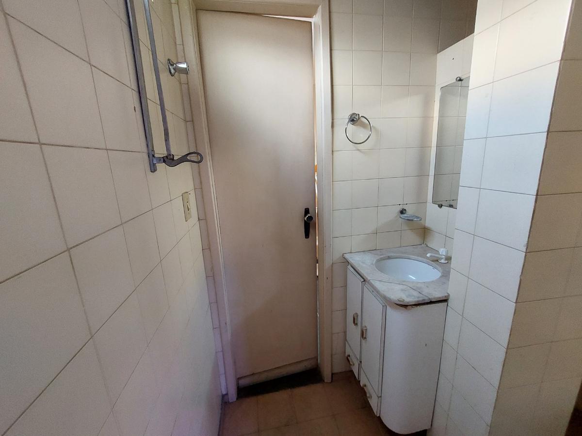 Prédio, Jardim América, 4 Quartos, 7 Vagas, 2 Suítes