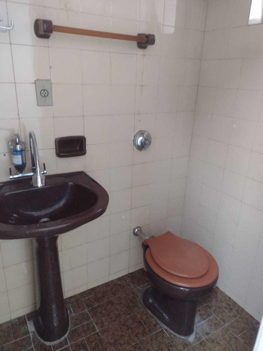 Sala, Barro Preto, 0 Quarto, 0 Vaga
