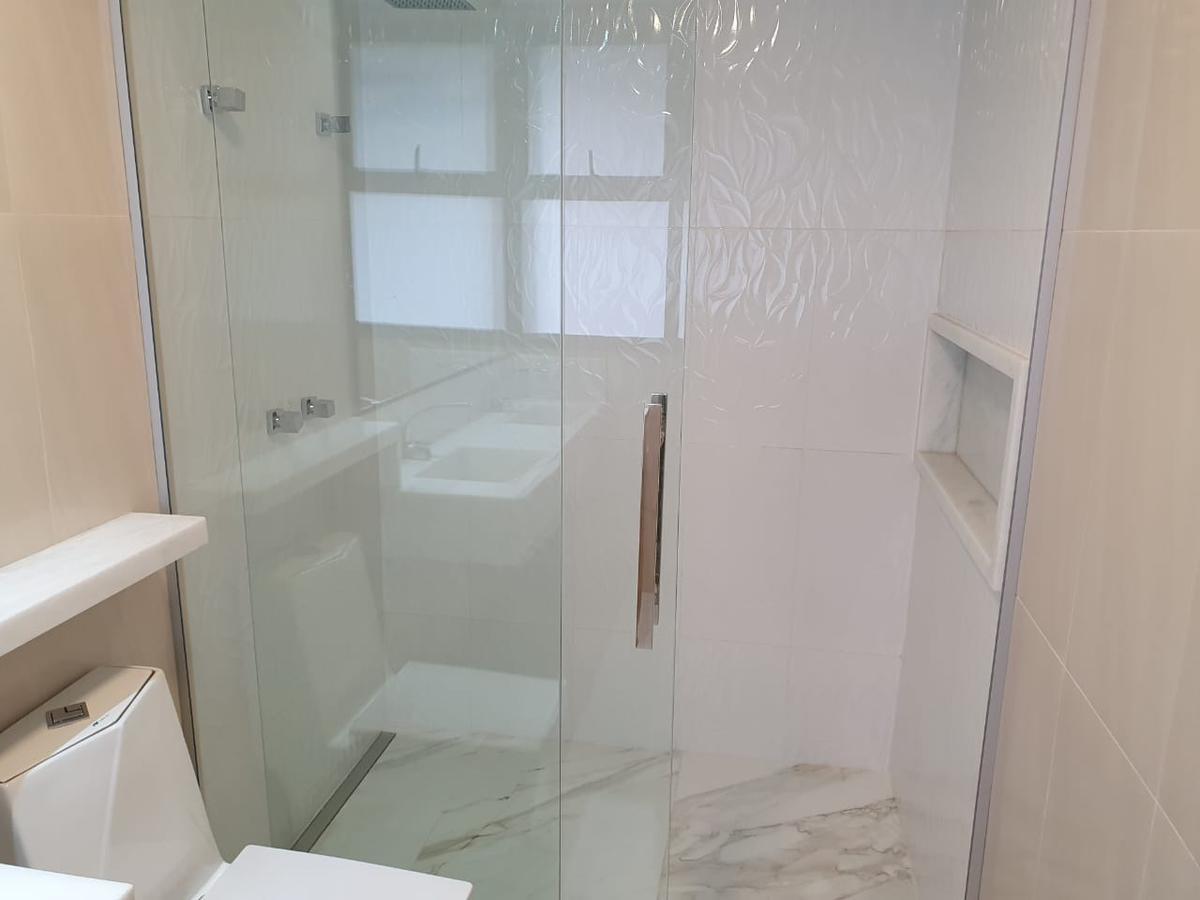 Casa, Alphaville - Lagoa dos Ingleses, 5 Quartos, 4 Vagas, 1 Suíte