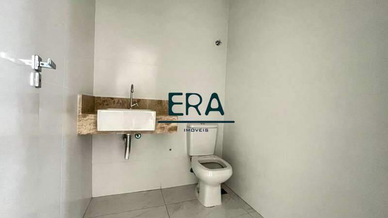 Cobertura, Centro, 2 Quartos, 0 Vaga, 4 Suítes