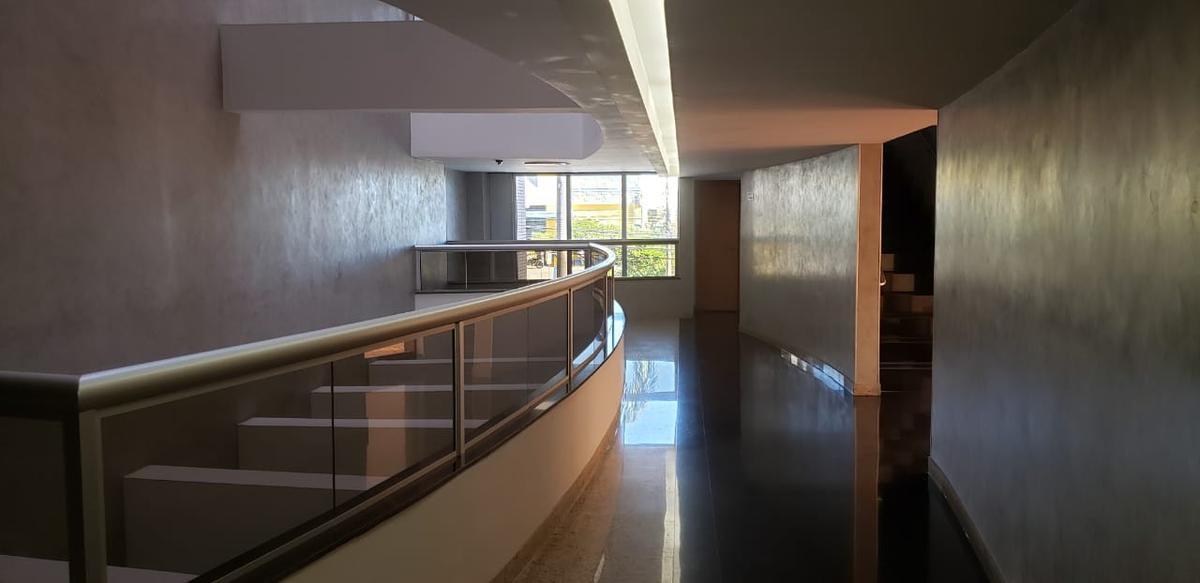 Sala, São Bento, 0 Quarto, 0 Vaga
