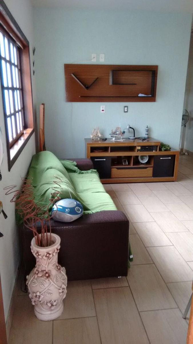 Casa, Santa Terezinha, 4 Quartos, 3 Vagas, 2 Suítes