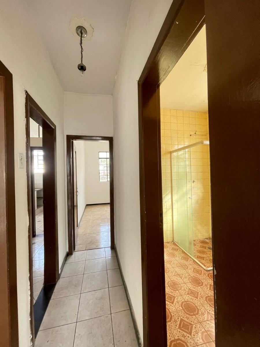 Prédio, Sagrada Família, 3 Quartos, 0 Vaga