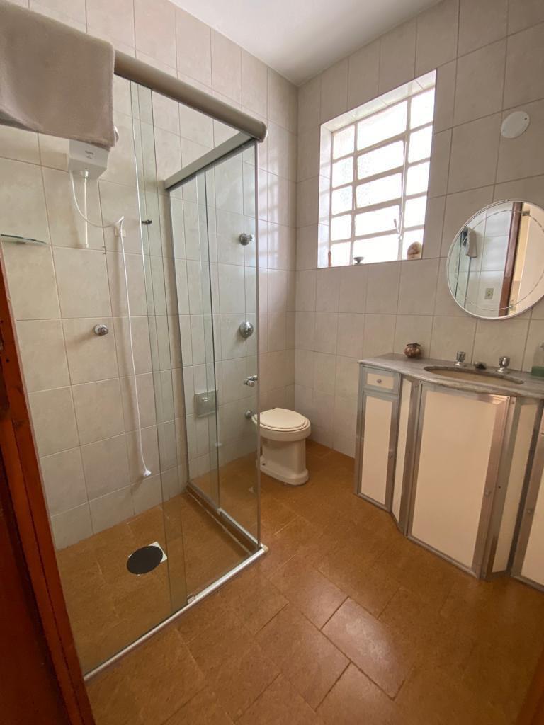 Casa, Floresta, 2 Quartos, 2 Vagas