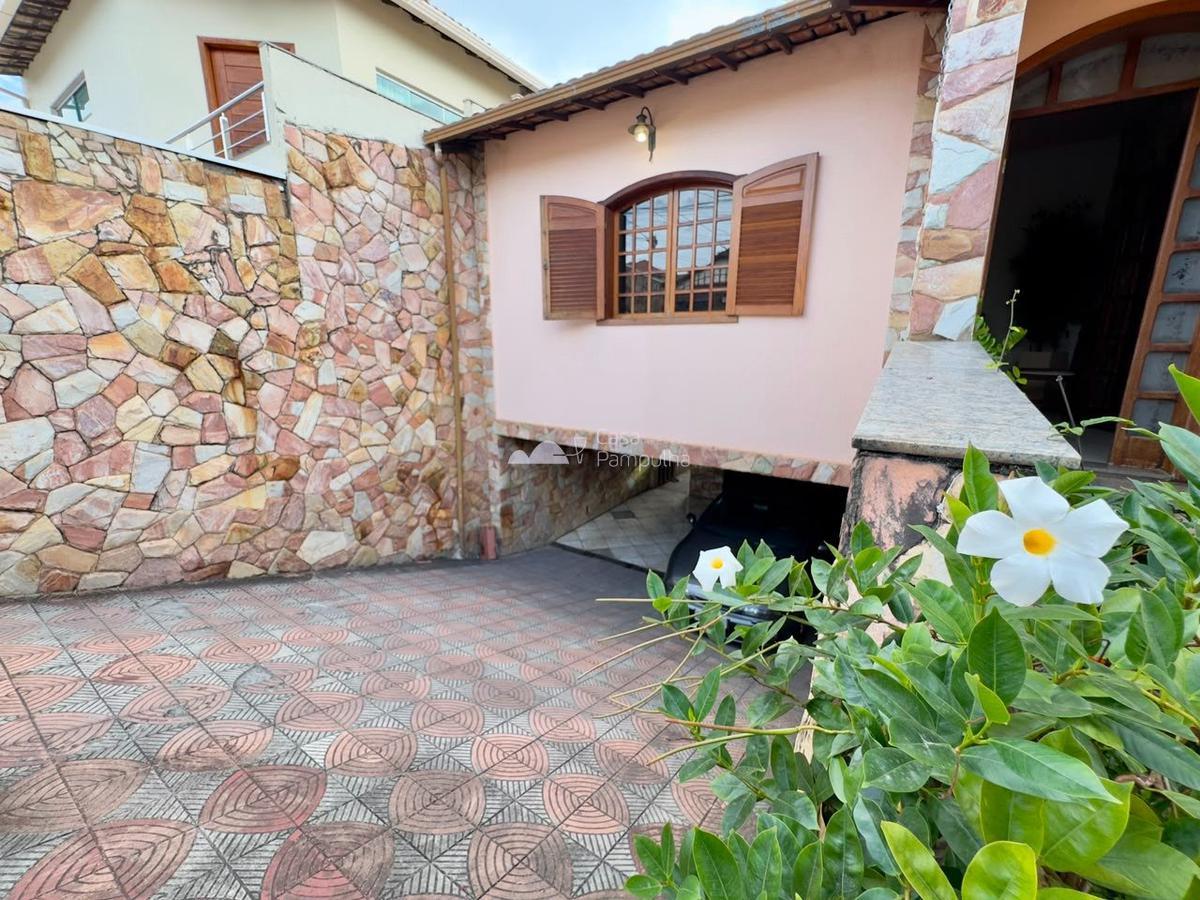Casa, Santa Amélia, 3 Quartos, 4 Vagas, 2 Suítes
