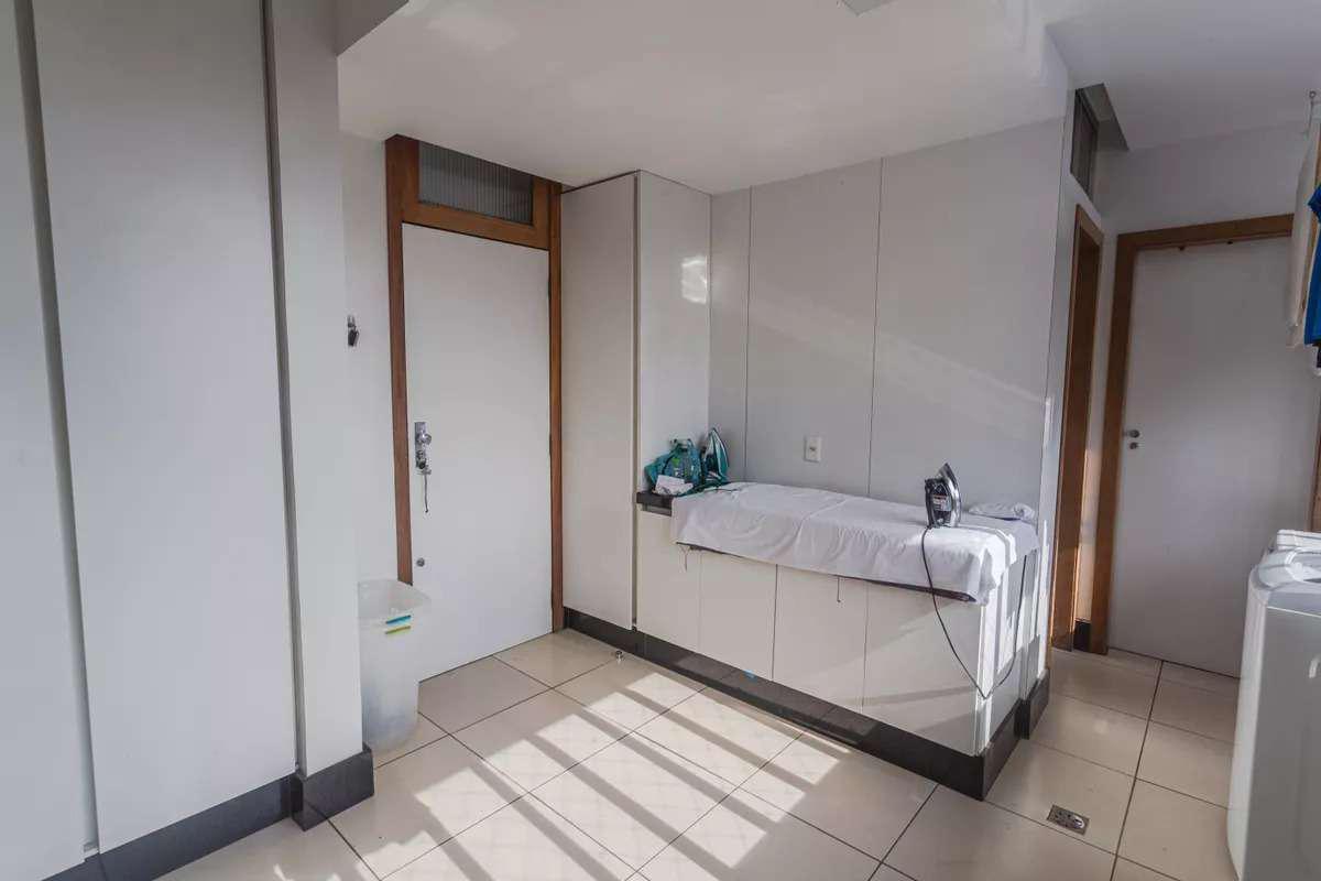 Apartamento, Serra, 4 Quartos, 3 Vagas, 2 Suítes