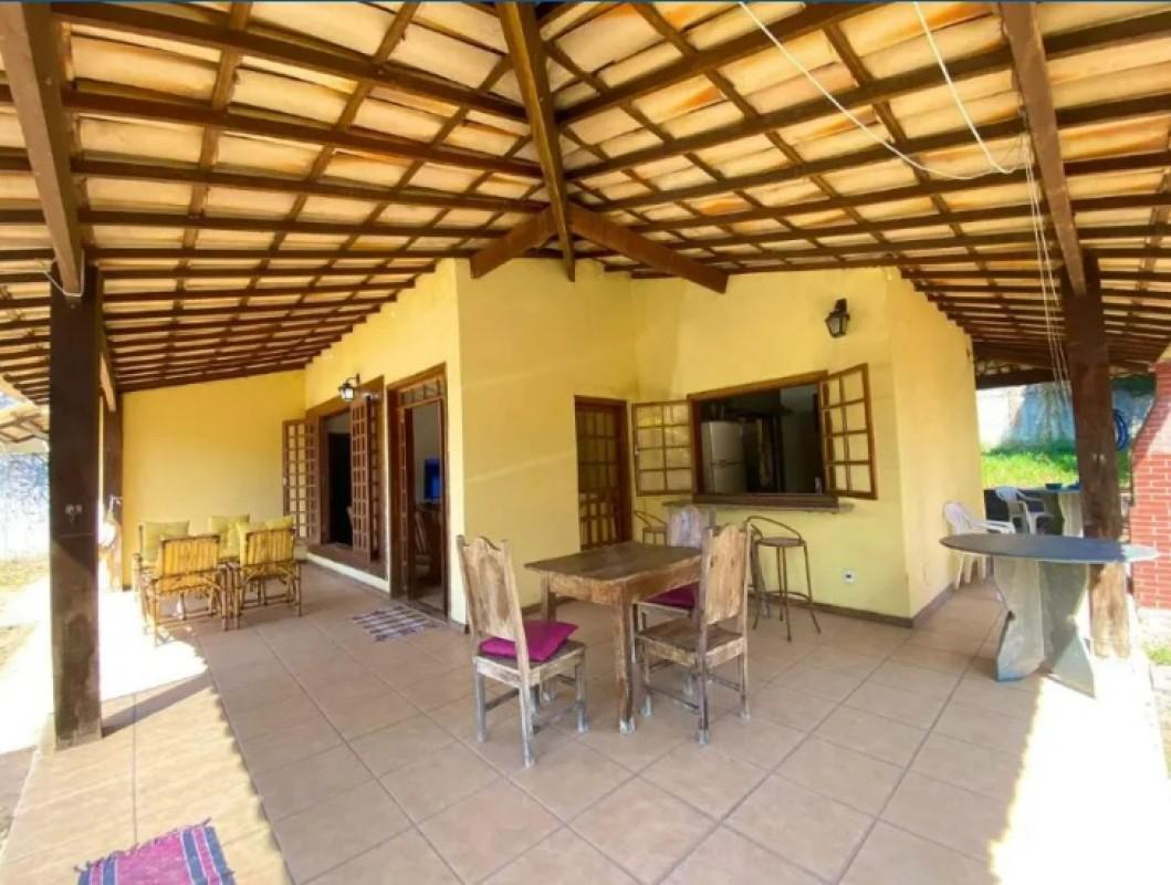 Casa, Braúnas, 4 Quartos, 5 Vagas, 1 Suíte