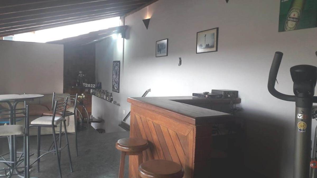 Casa, Nova Suíssa, 4 Quartos, 3 Vagas, 1 Suíte