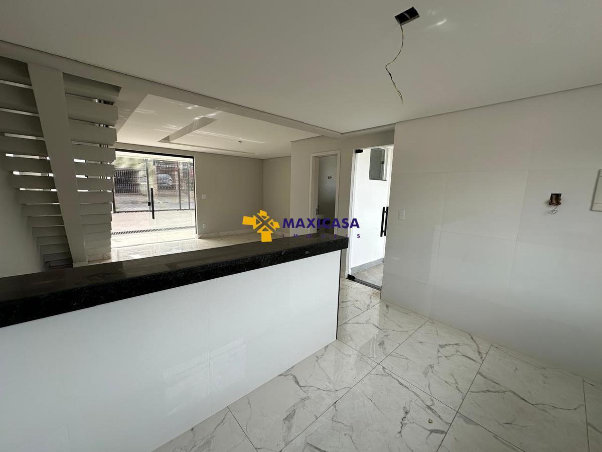 Casa, Santa Amélia, 3 Quartos, 2 Vagas, 1 Suíte