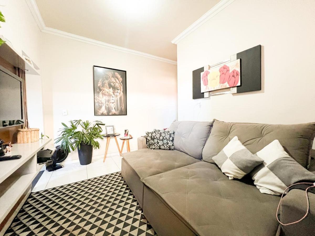 Casa, São Gotardo, 3 Quartos, 6 Vagas, 1 Suíte