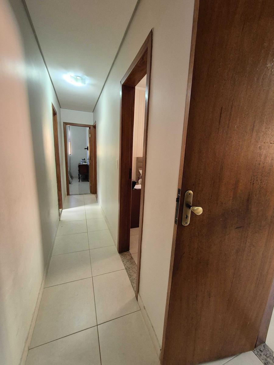 Casa, Calafate, 4 Quartos, 10 Vagas, 1 Suíte