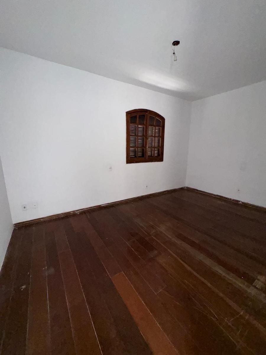 Casa, Céu Azul, 5 Quartos, 6 Vagas, 1 Suíte