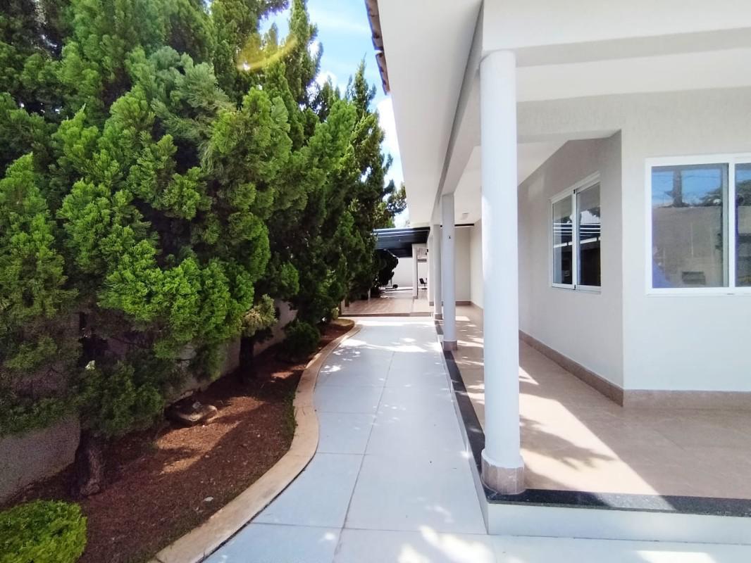 Casa, Bandeirantes (pampulha), 4 Quartos, 6 Vagas, 4 Suítes
