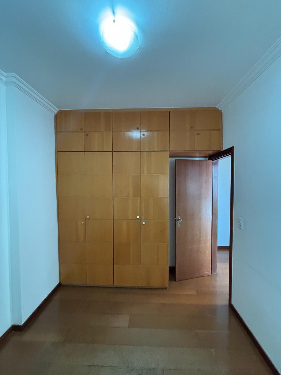 Apartamento, Luxemburgo, 3 Quartos, 1 Vaga, 1 Suíte