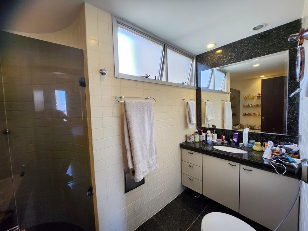 Apartamento, Sion, 4 Quartos, 2 Vagas, 1 Suíte