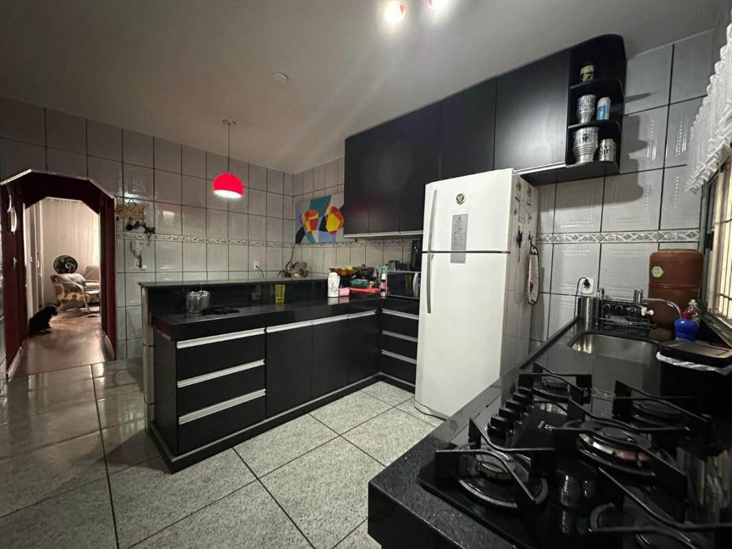 Casa, Santa Cecília Vale do Jatobá (barreiro), 4 Quartos, 2 Vagas