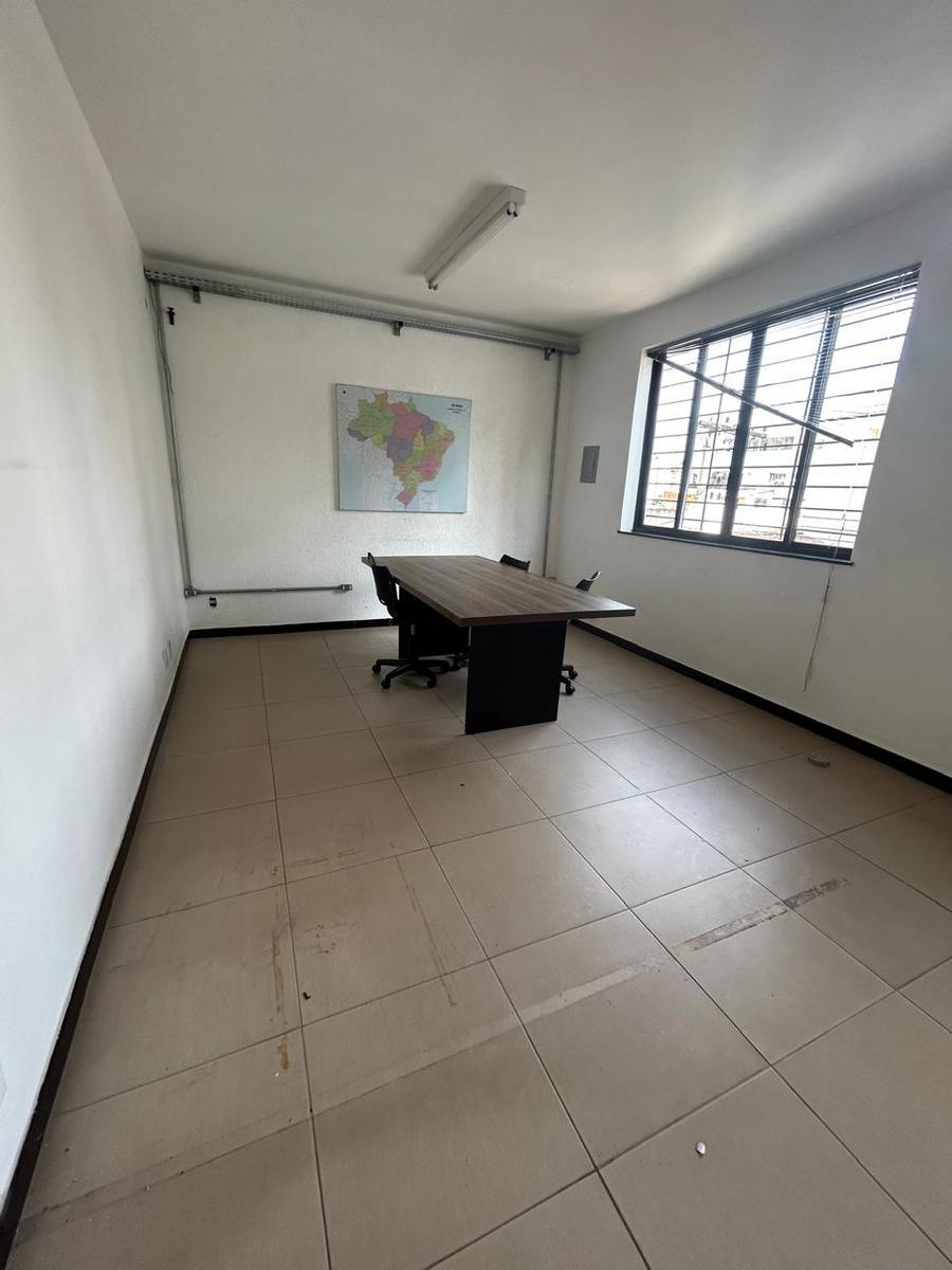 Casa Comercial, Nova Suíssa, 8 Quartos, 10 Vagas