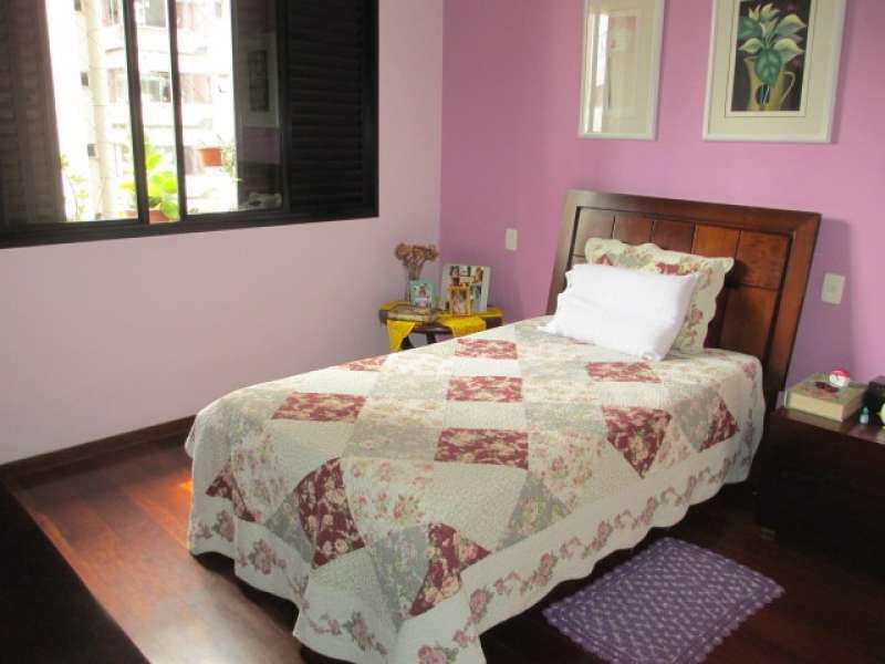 Apartamento, Funcionários, 4 Quartos, 2 Vagas, 1 Suíte