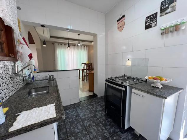 Casa, Planalto, 2 Quartos, 3 Vagas, 2 Suítes