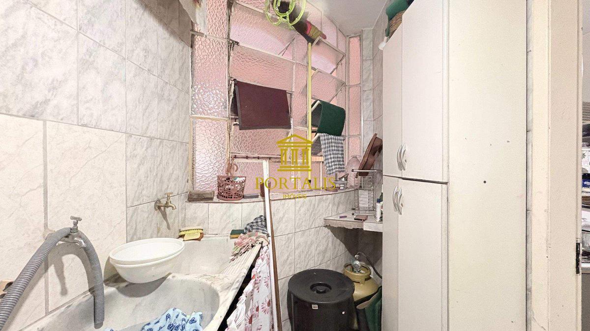 Apartamento, Centro, 3 Quartos, 0 Vaga, 1 Suíte