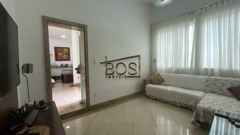 Casa, São Lucas, 7 Quartos, 3 Vagas, 1 Suíte