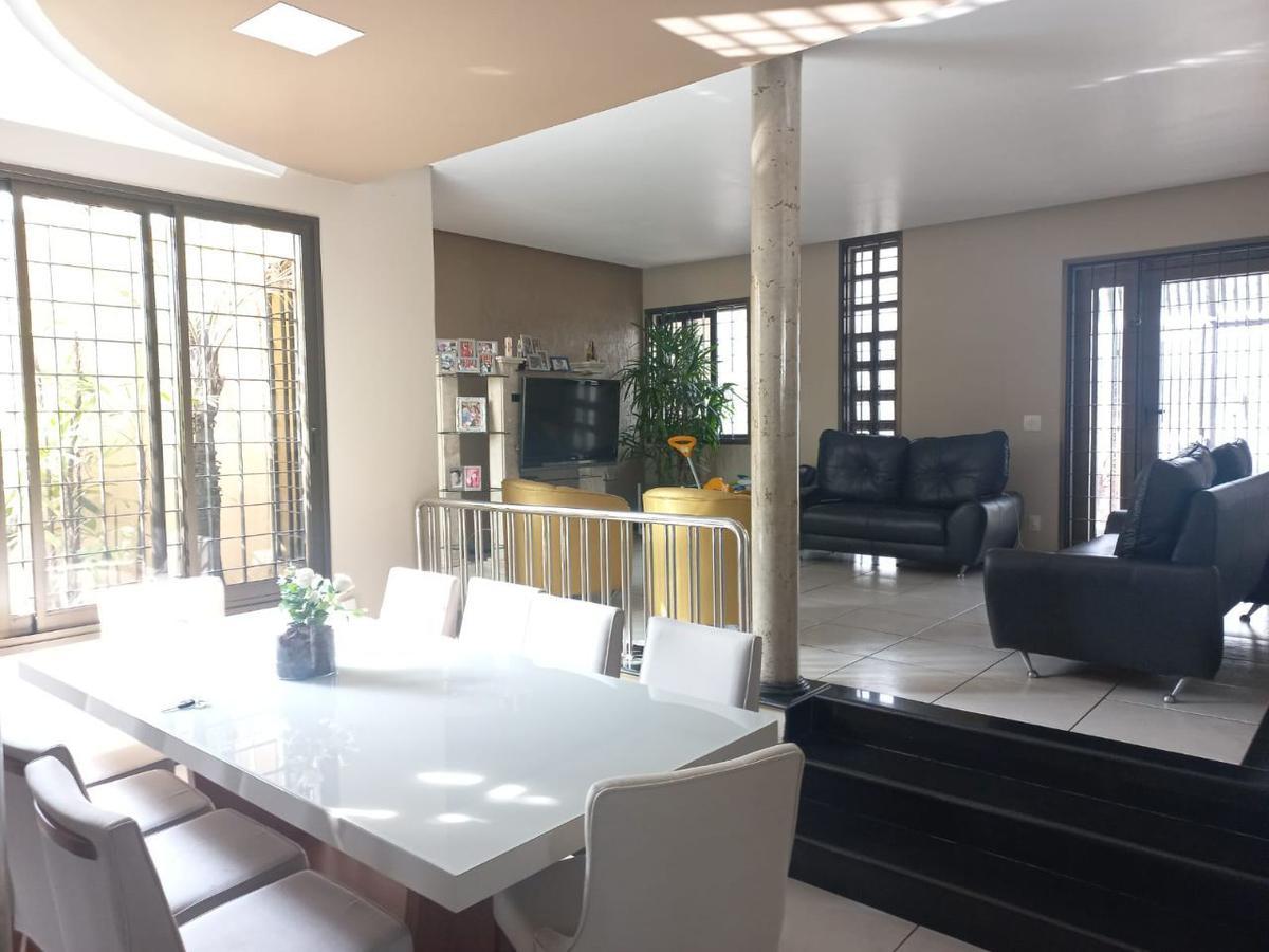 Casa, Itapoã, 4 Quartos, 4 Vagas, 2 Suítes
