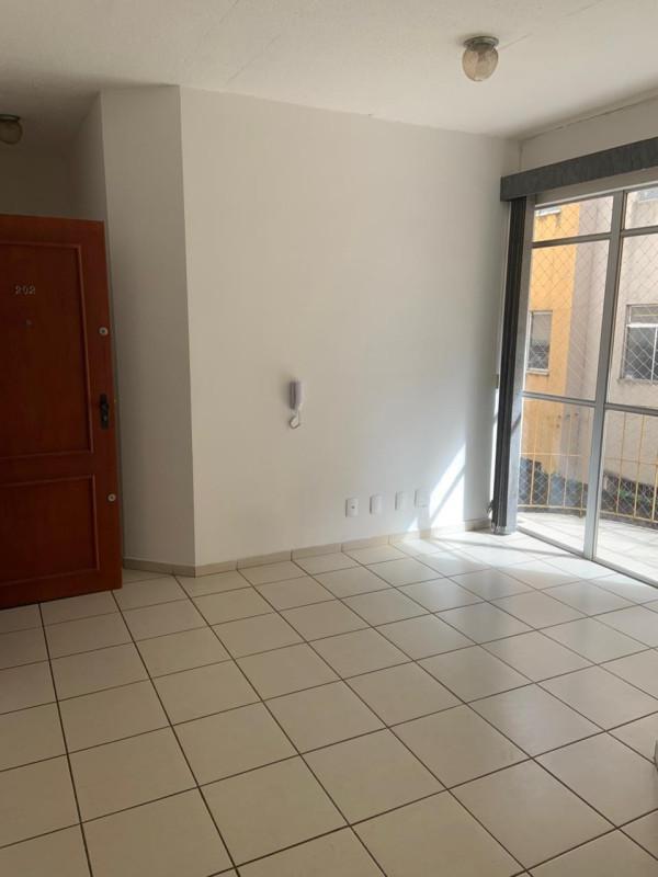 Apartamento, Estoril, 2 Quartos, 1 Vaga