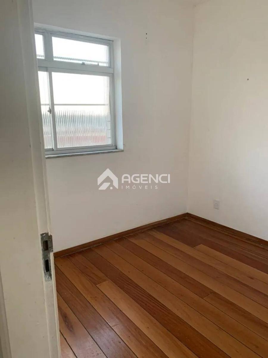 Apartamento, João Pinheiro, 3 Quartos, 0 Vaga, 0 Suíte