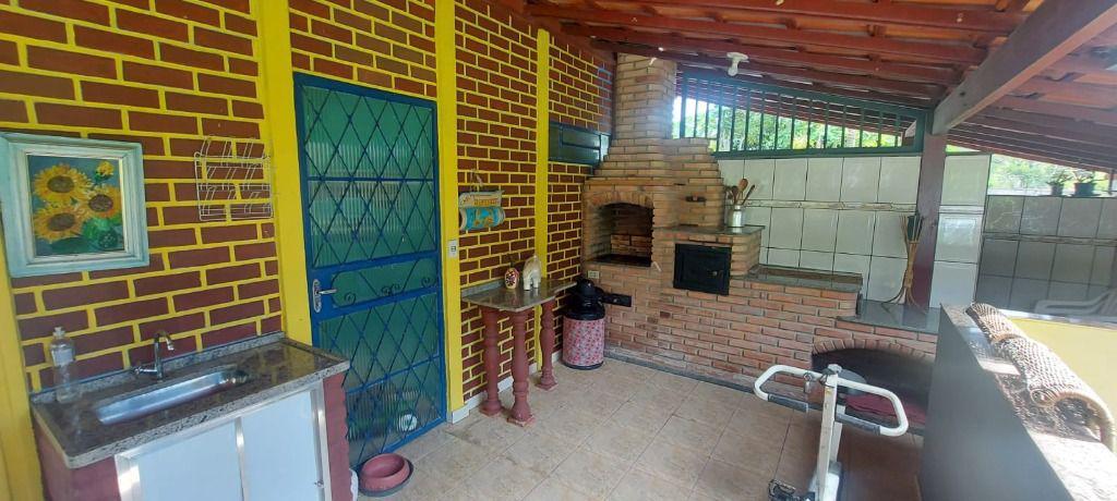 Fazenda, Ravena, 3 Quartos, 0 Vaga, 3 Suítes