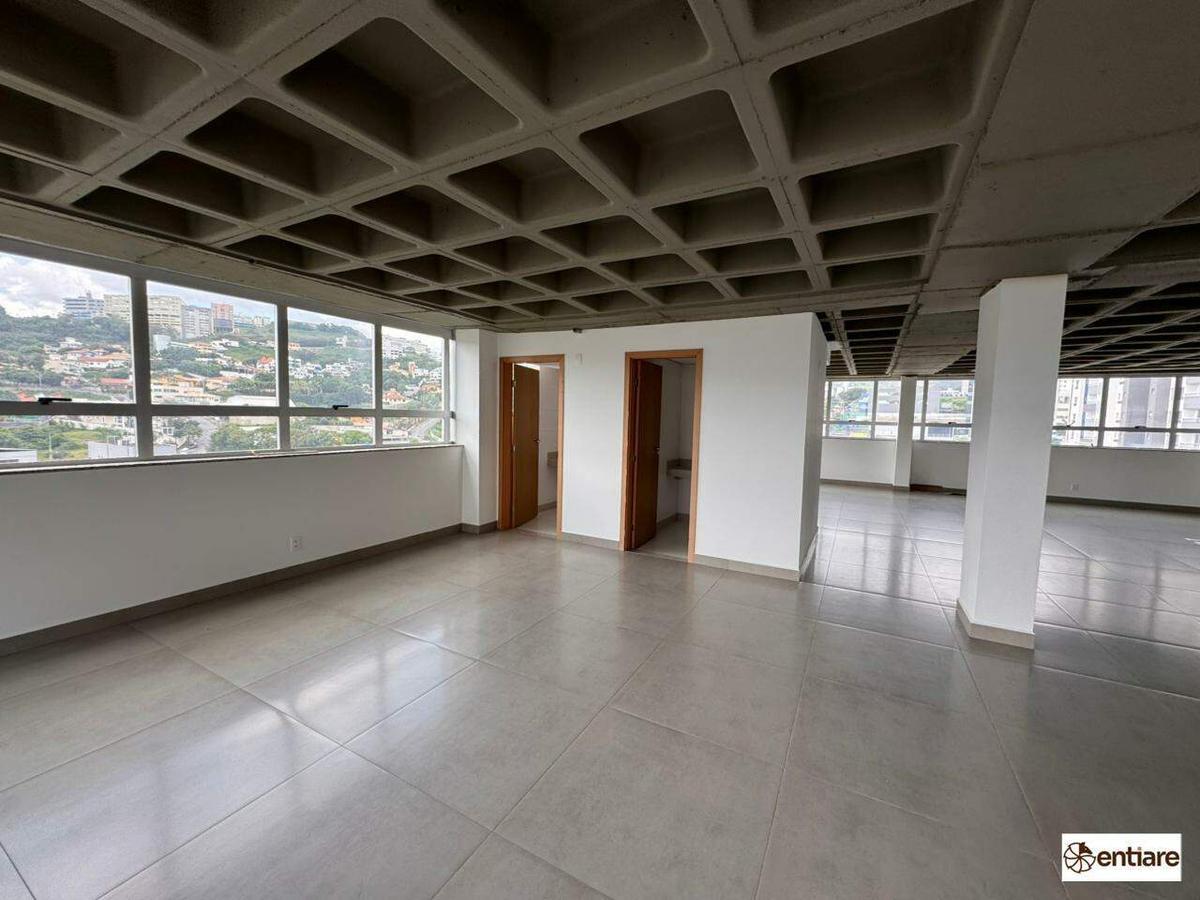 Andar, Estoril, 0 Quarto, 5 Vagas