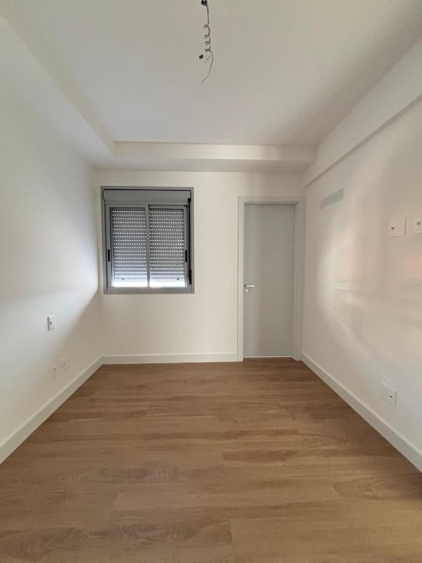 Apartamento, Sagrada Família, 3 Quartos, 2 Vagas, 1 Suíte