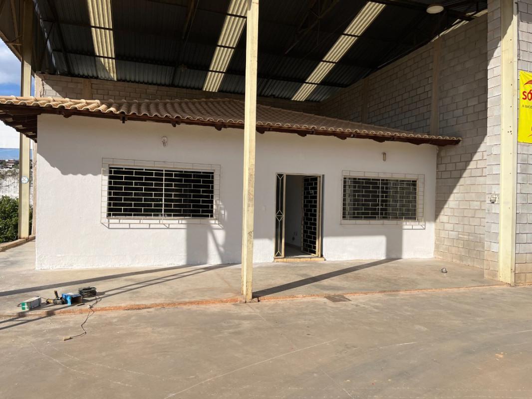 Galpão, Morada Nova, 0 Quarto, 20 Vagas