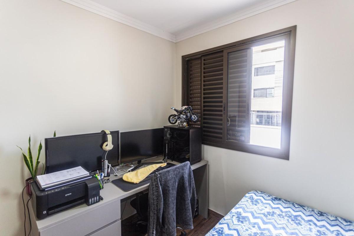 Casa, Santa Efigênia, 3 Quartos, 3 Vagas, 1 Suíte