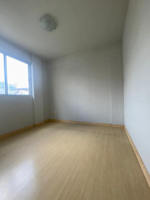 Apartamento, Sagrada Família, 2 Quartos, 2 Vagas, 1 Suíte