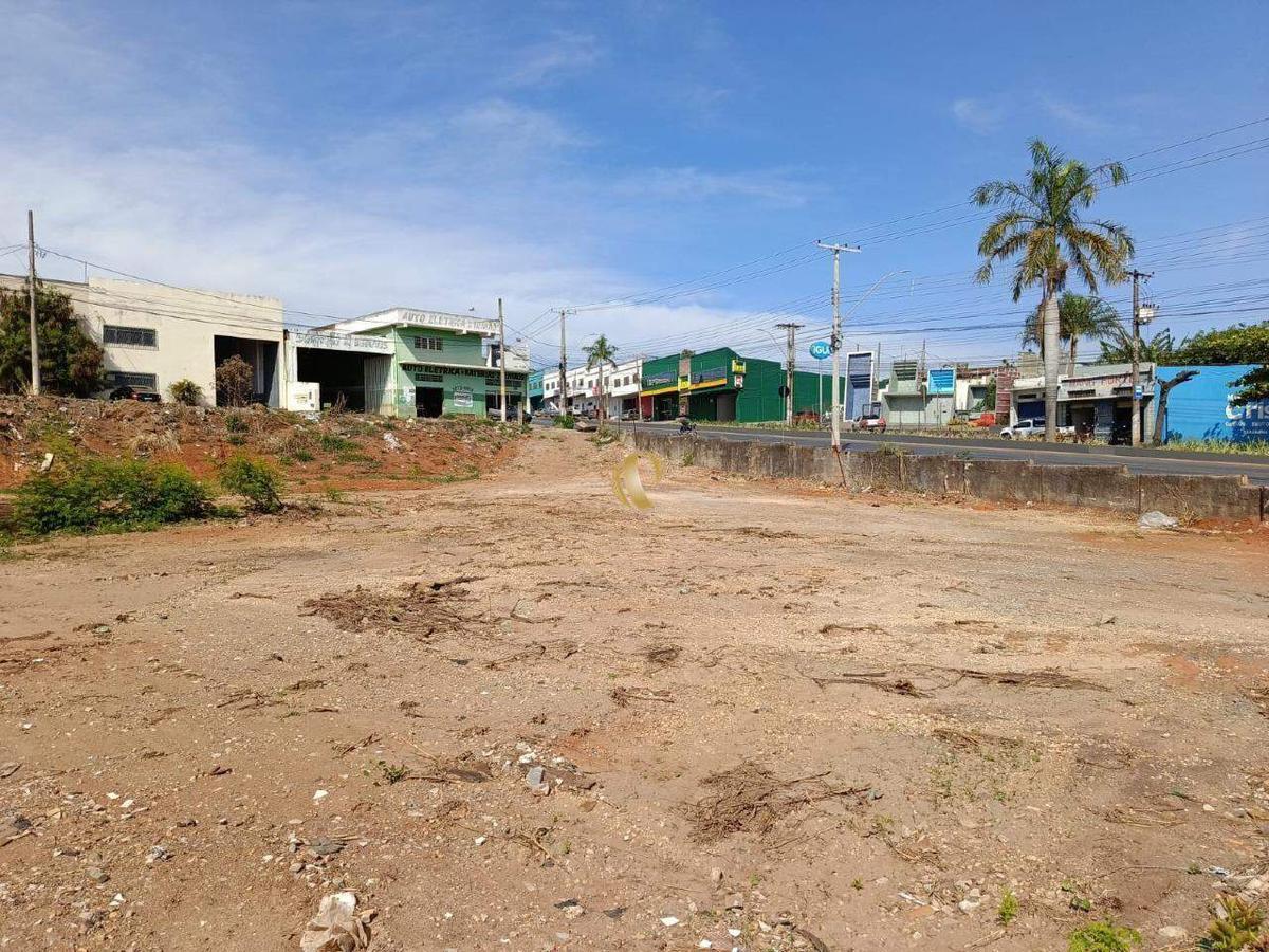 Lote, Santo Antônio, 0 Quarto, 0 Vaga