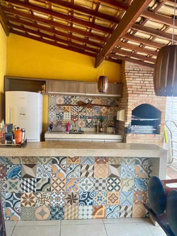 Casa, Santa Maria, 4 Quartos, 3 Vagas, 2 Suítes