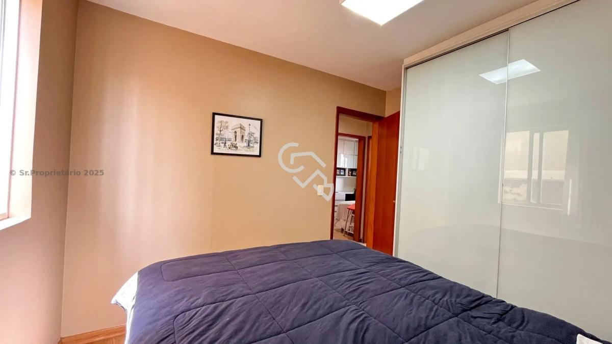 Apartamento, Sagrada Família, 3 Quartos, 2 Vagas, 1 Suíte