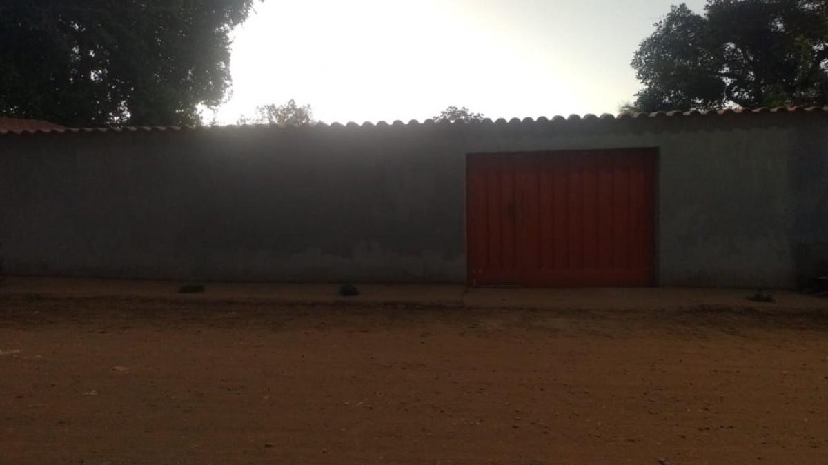 Fazenda, Centro, 3 Quartos, 10 Vagas, 1 Suíte