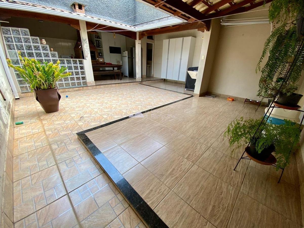 Casa, Santa Mônica, 5 Quartos, 2 Vagas, 1 Suíte